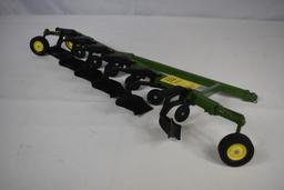 Ertl John Deere 6 Bottom Plow Toy