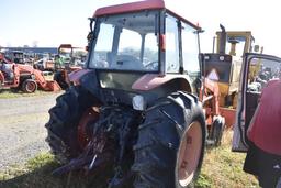 Kubota M4900 Loader Tractor