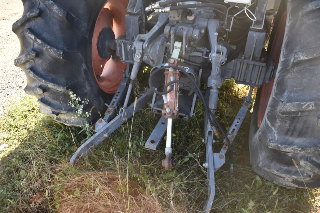 Kubota M4900 Loader Tractor