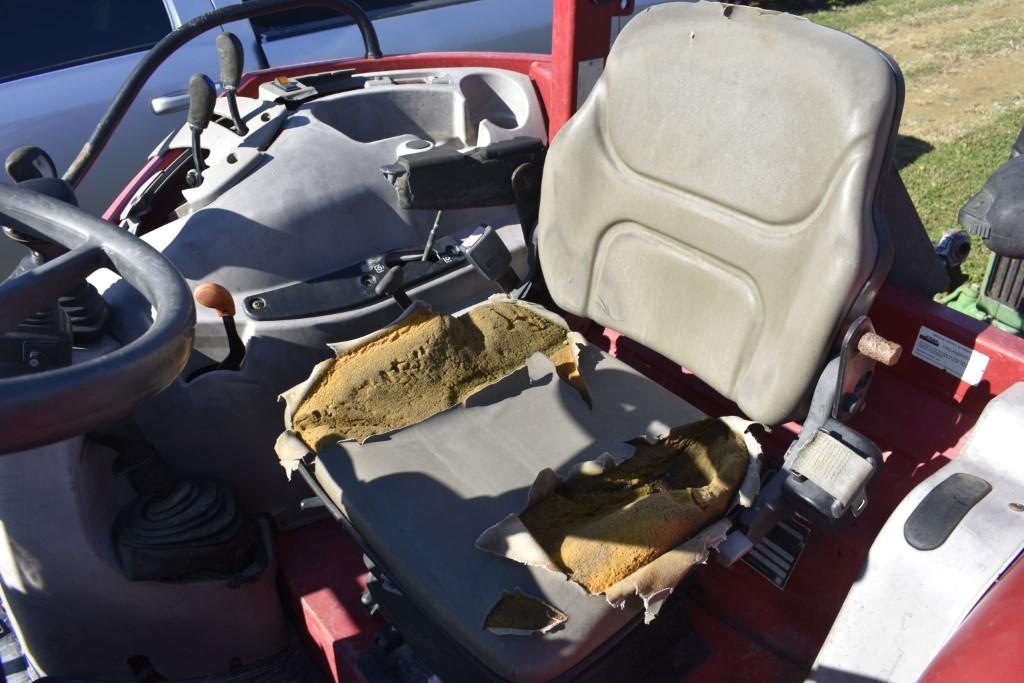 Case International Farmall 75C Loader Tractor