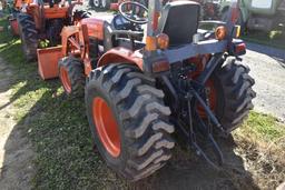 Kubota B3300SU Loader Tractor
