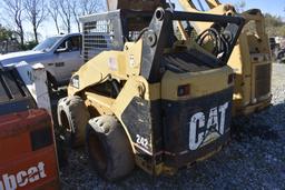 CAT 242 Skid Steer