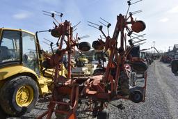 Kuhn GF 8501 DigiDrive 8 Star Tedder