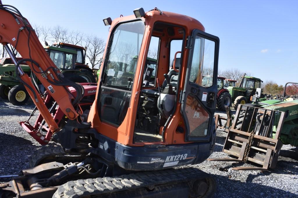 Kubota KX121-3 Super Series Mini Excavator