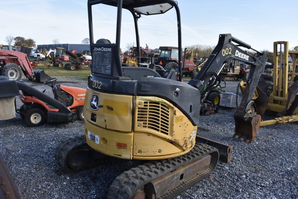 John Deere 27D Mini Excavator
