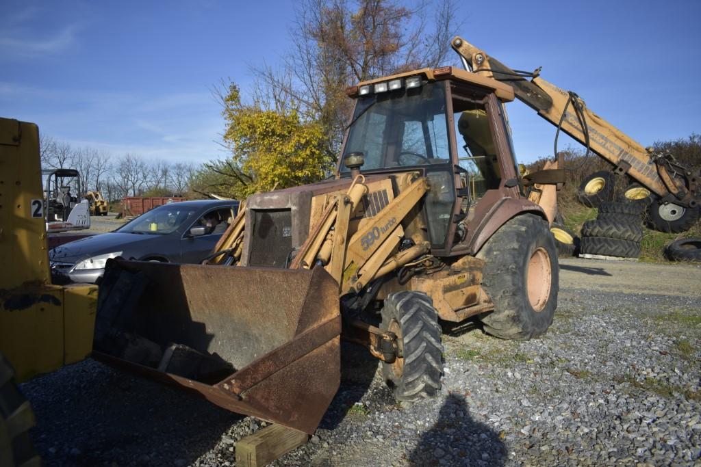 Case 590 Turbo Backhoe