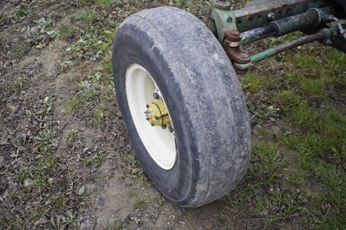 John Deere 2950 Tractor