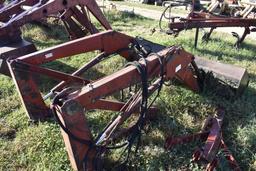 International 2250 Loader with 84" Bucket