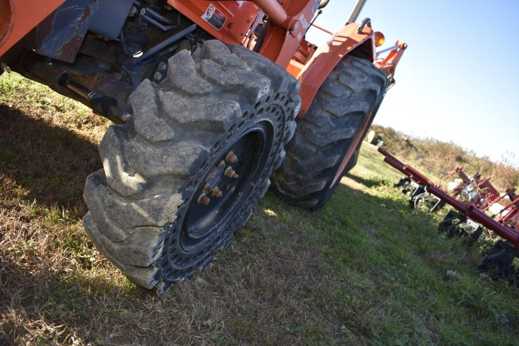 Kubota L48 Backhoe Loader Tractor