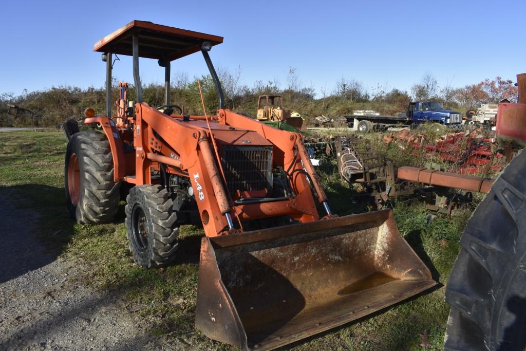 Kubota L48 Backhoe Loader Tractor
