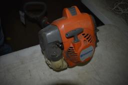 Husqvarna 322L Weed Wacker