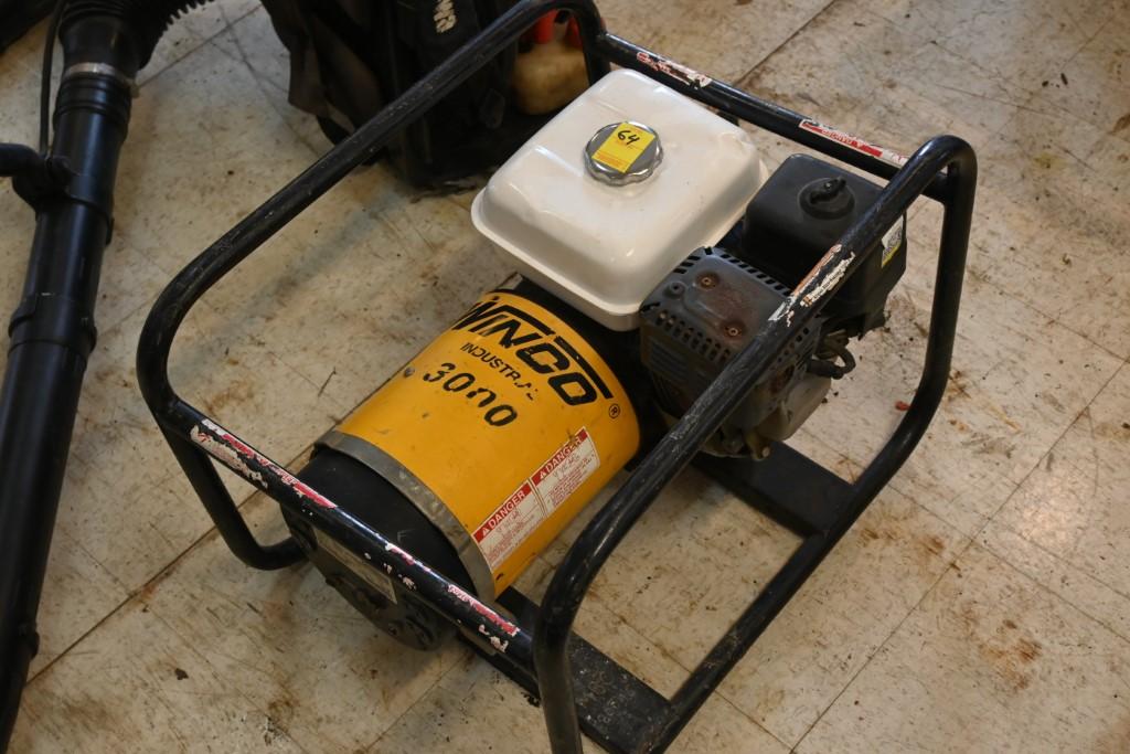 Winco Industrial 3000 Watt Generator