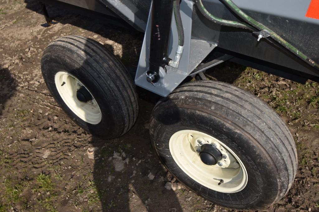 2023 Creek Bank Welding Farm Dump Trailer on Tandem Axle Running Gear