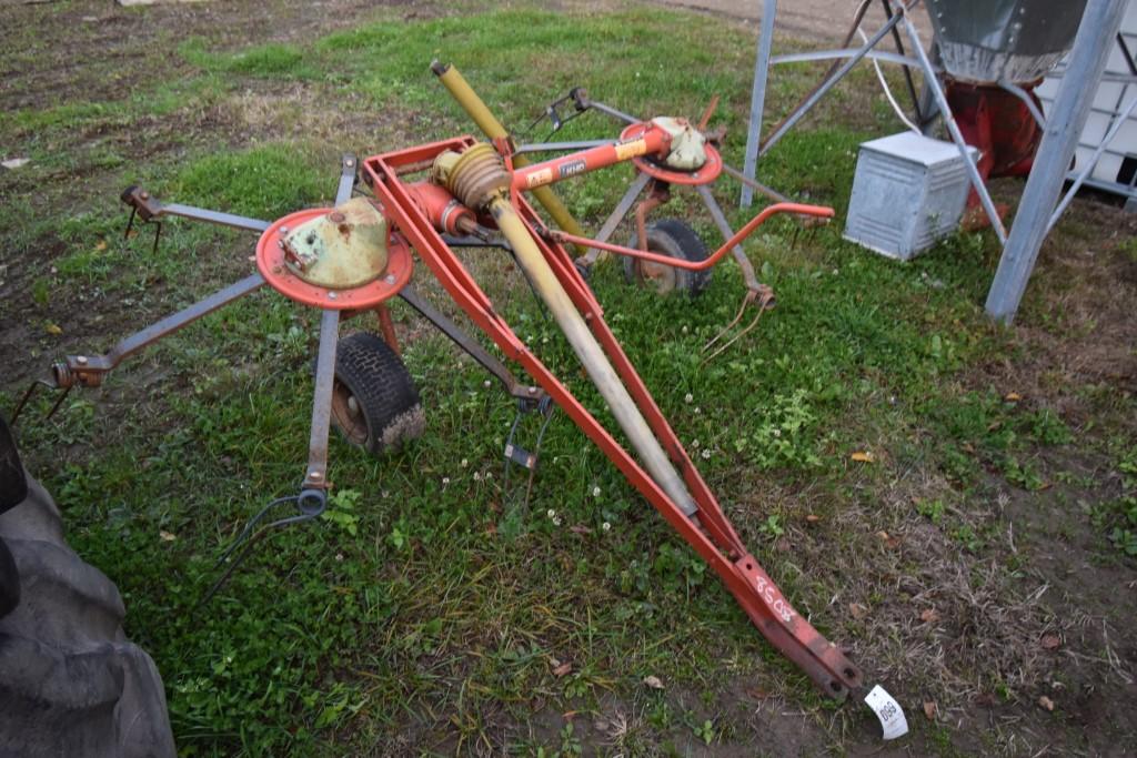 Deutz Fahr KH300 2 Star Tedder