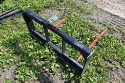 Kivel Quick Attach Dual Prong Bale Spear