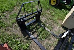 Quick Attach Skid Steer Pallet Forks with 48" Forks