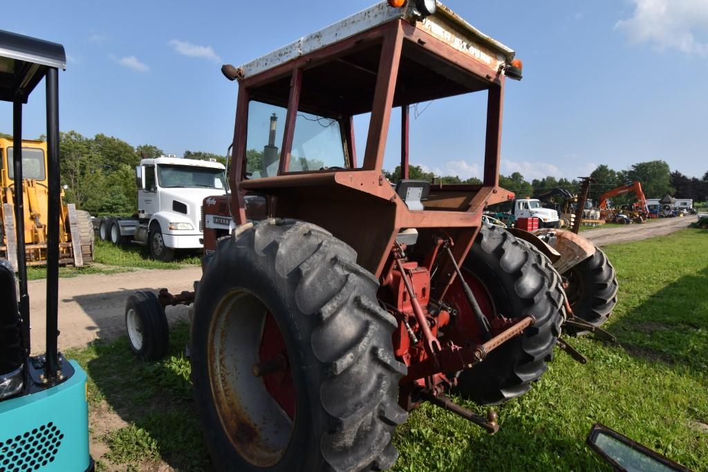 International Farmall 656 Hydrostatic Tractor