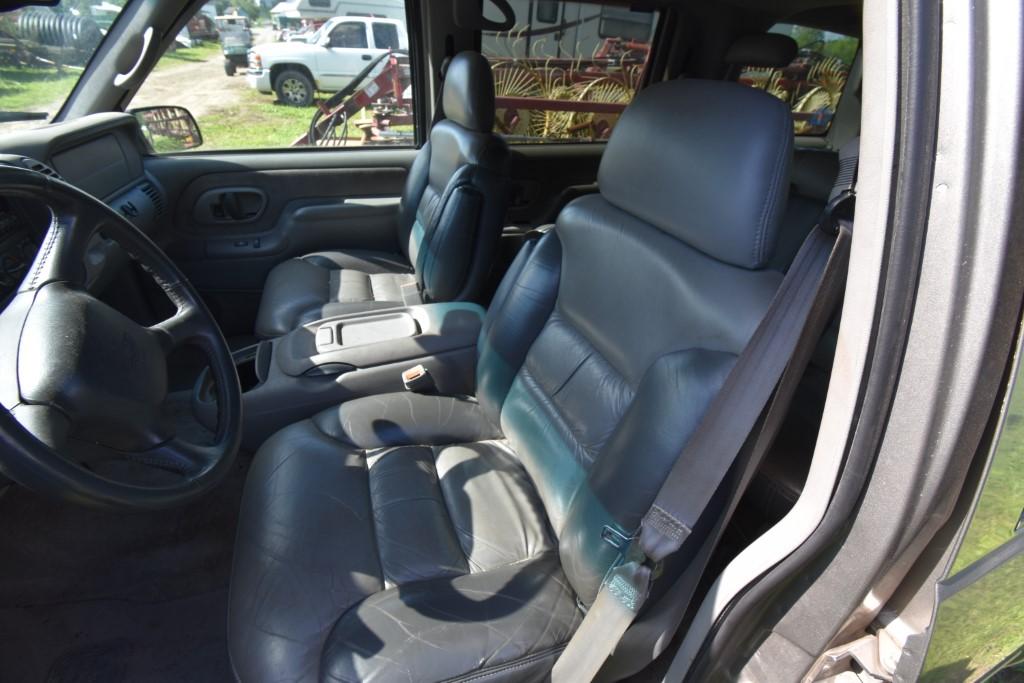 2000 Chevrolet Tahoe