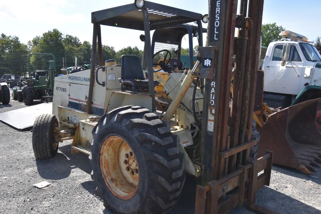 Ingersoll-Rand RT708G Rough Terrain Fork Lift