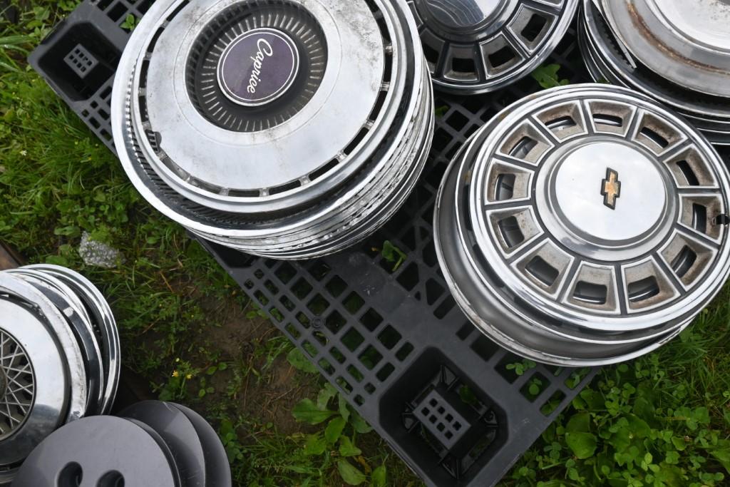 Pallet of Hub Caps