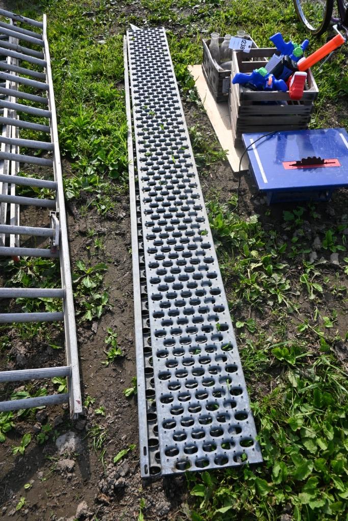 Pair of 10' Ramps