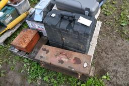 Pallet with Live Animal trap, Emergency Auto Kit