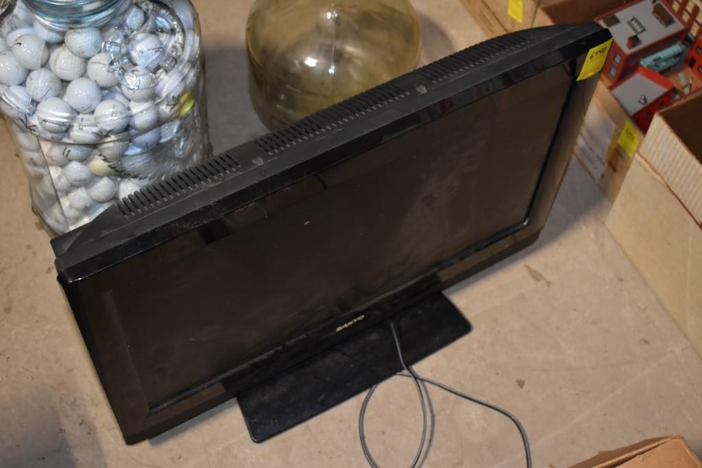 Sanyo 30" LCD TV