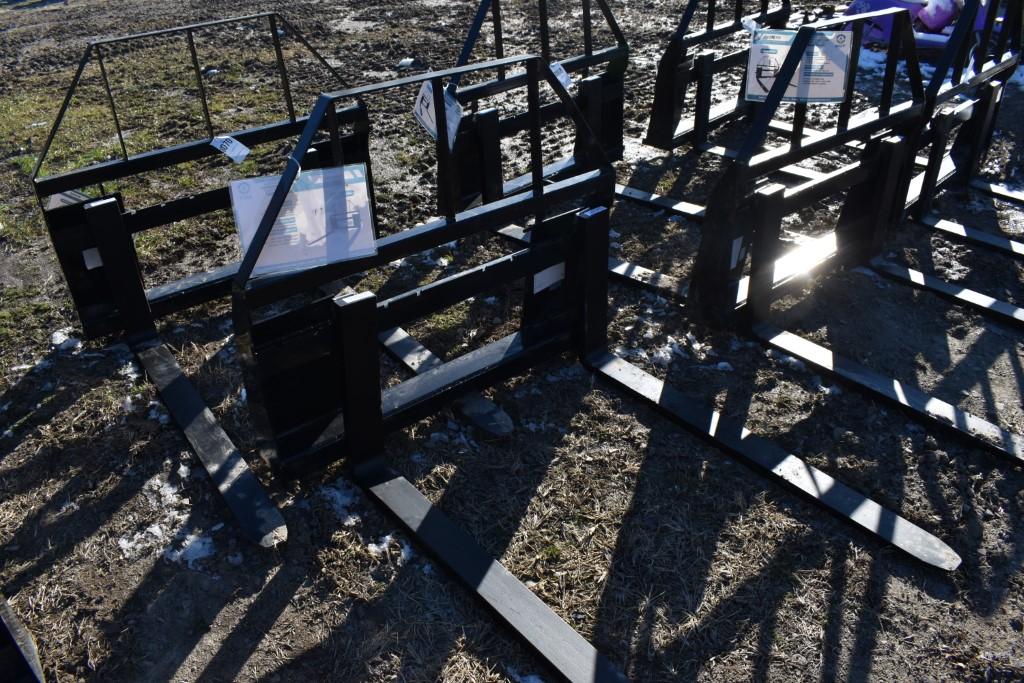 Agrokt Quick Attach 48" Pallet Forks