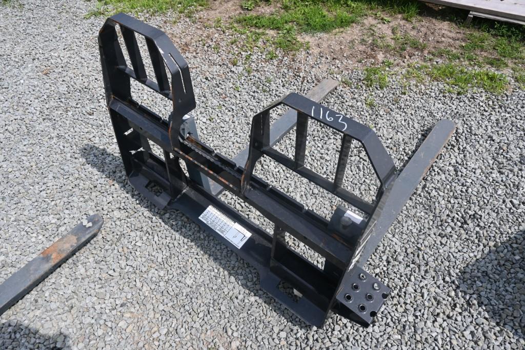 Bobcat 4000 lb. Heavy Duty Pallet Forks