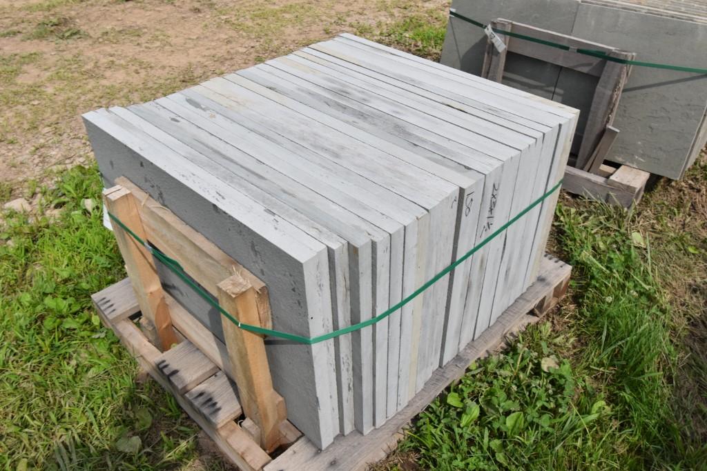 Pallet of 24" x 36" x 1.5" Pieces of Bluestone