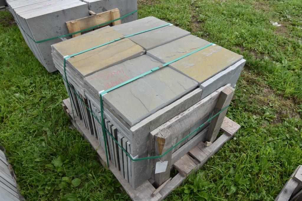 Pallet of 18" x 18" Bluestone