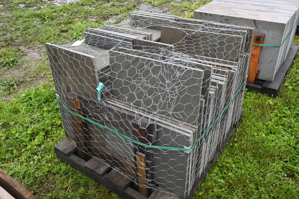 Pallet of Misc 1" Thick Pieces of Bluestone
