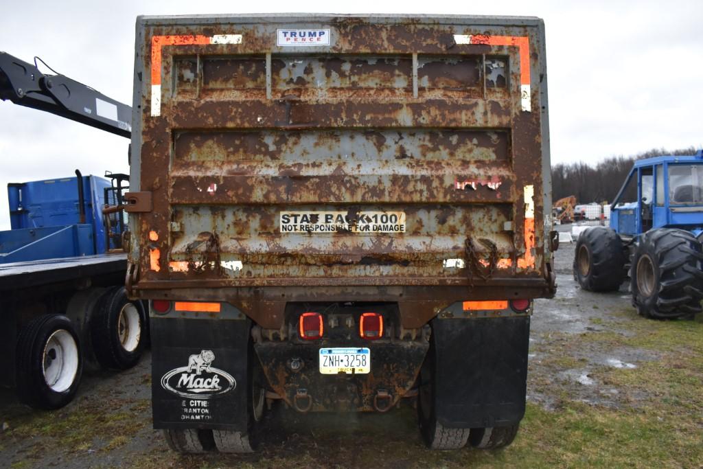 1998 Peterbilt 357 Dump Truck
