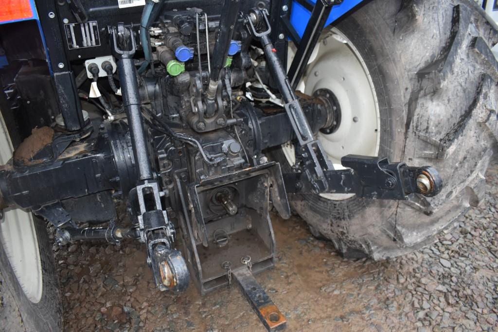 New Holland Powerstar 120 Tractor