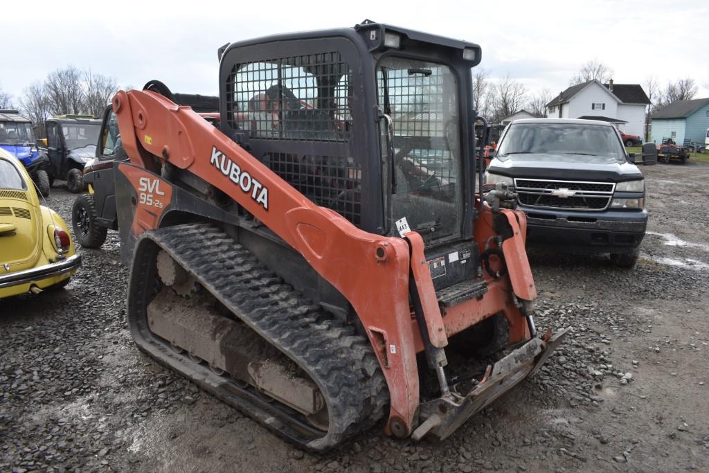 Kubota SVL95-2S Skid Steer with Tracks