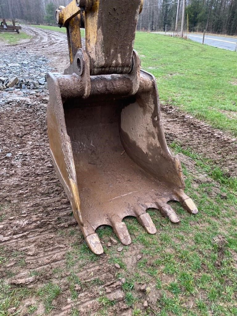 John Deere 270C LC Excavator