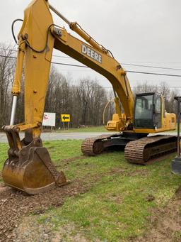 John Deere 270C LC Excavator