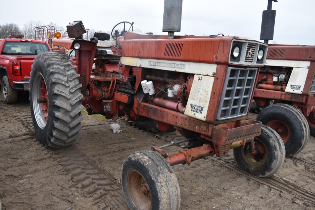 International Farmall 766 Tractor