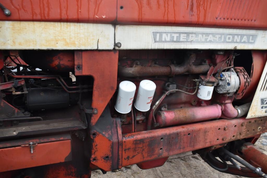 International Farmall 766 Tractor
