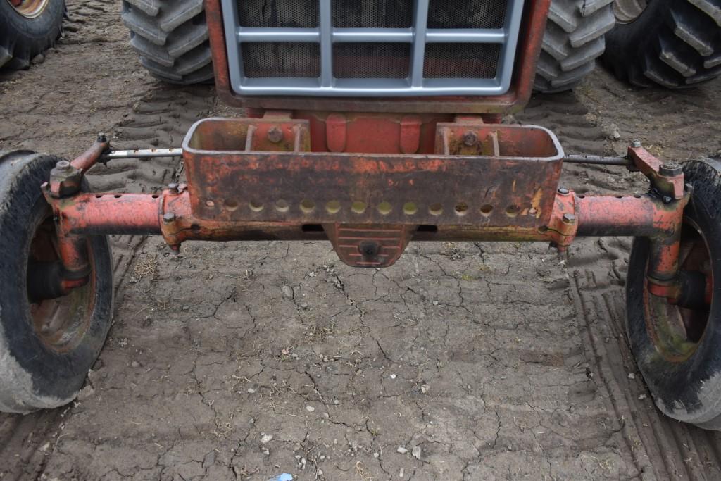 International Farmall 766 Tractor