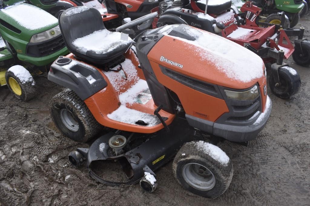 Husqvarna YTH2454 Lawn Tractor