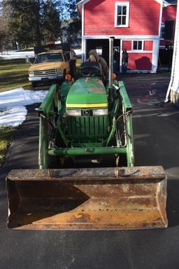 John Deere 770 Loader Tractor