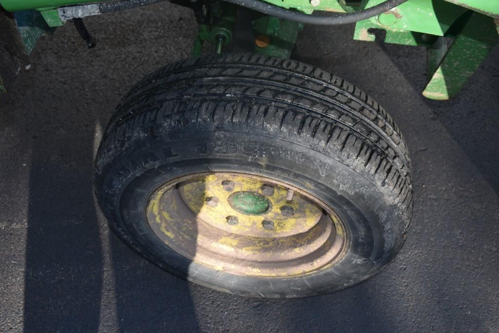 John Deere 770 Loader Tractor