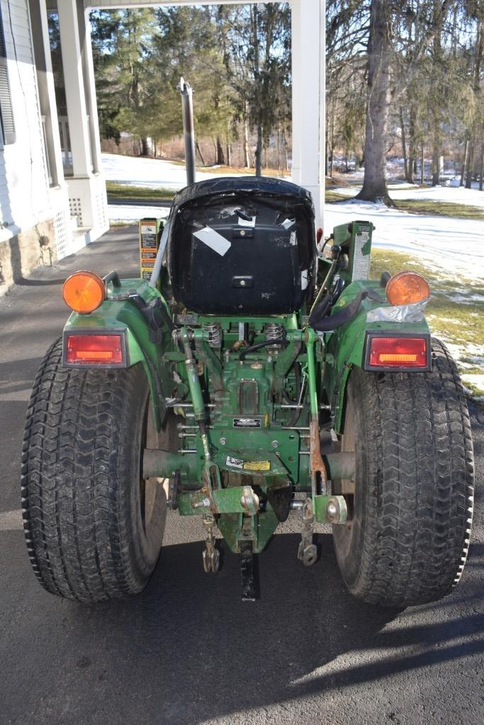 John Deere 770 Loader Tractor