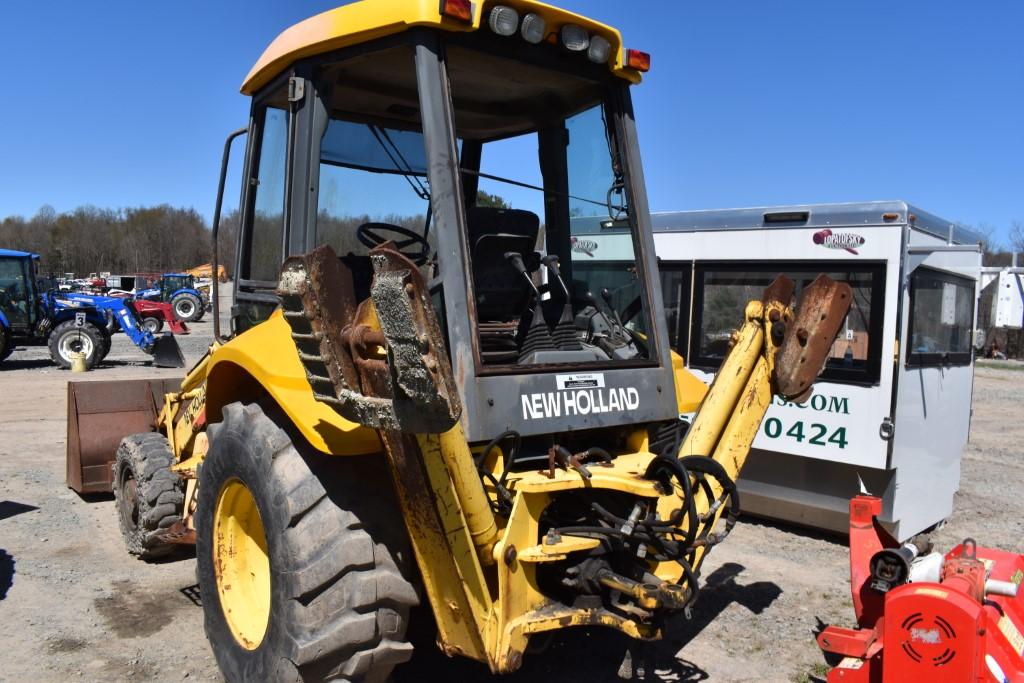 New Holland LB75B Backhoe