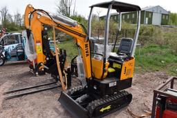 Miva VA13 Mini Excavator