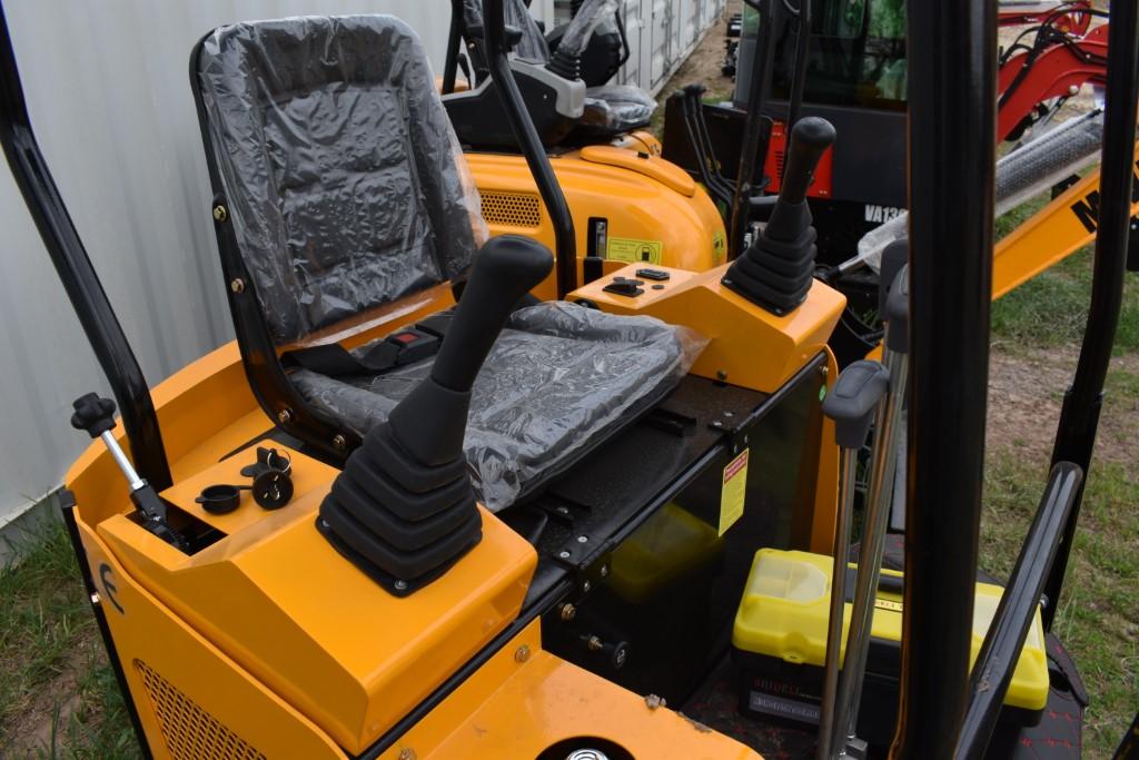 Miva VA15 Mini Excavator