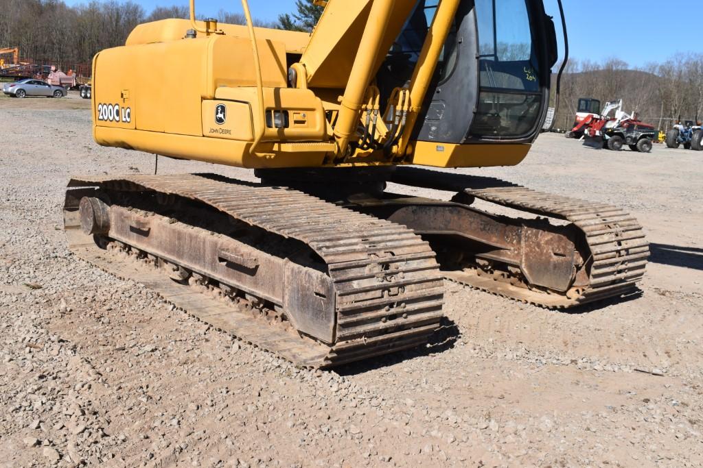 John Deere 200C LC Excavator