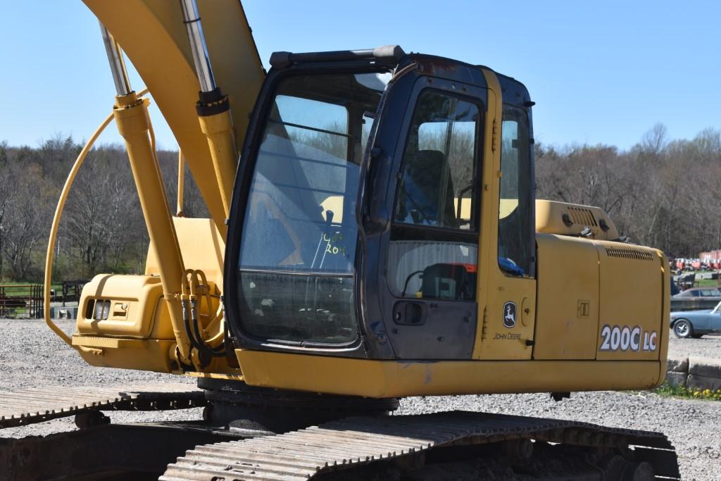 John Deere 200C LC Excavator