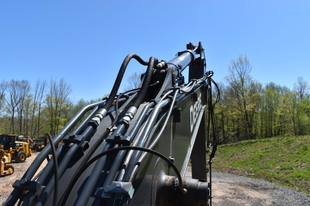 2019 John Deere 135G Excavator